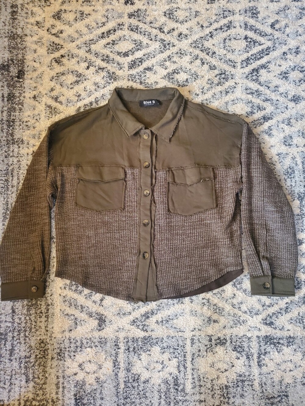 BLUE B COLLECTION OLIVE GREEN MIXED MEDIA FRAYED BUTTON UP SHIRT JACKET WOMENS L